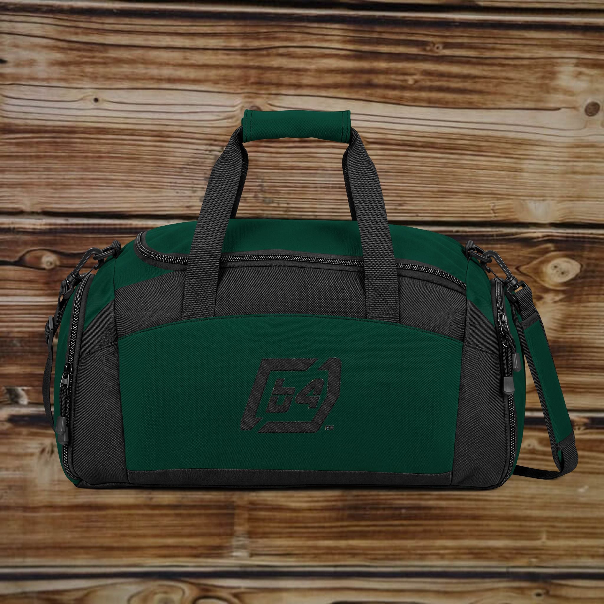 Black Fitness Duffel Bag – Compact Gym Bag with Multiple Pockets