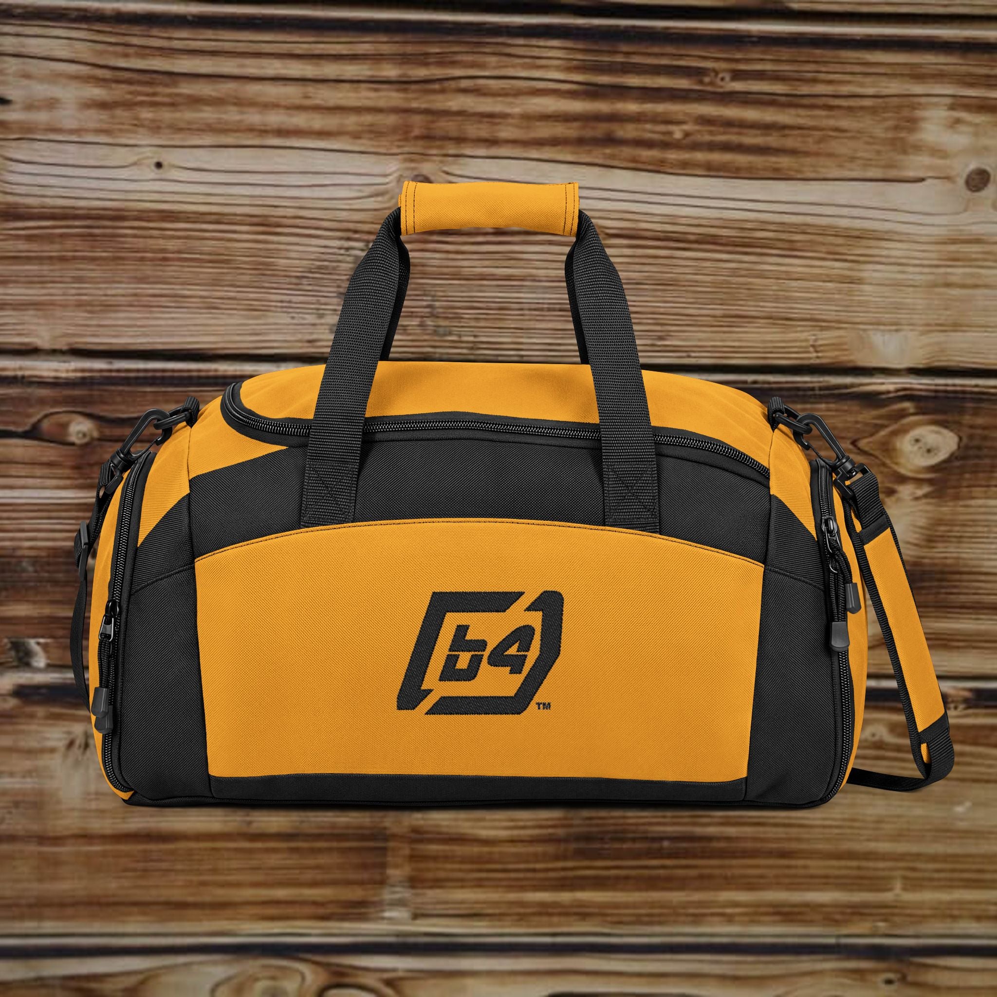 Black Fitness Duffel Bag – Compact Gym Bag with Multiple Pockets